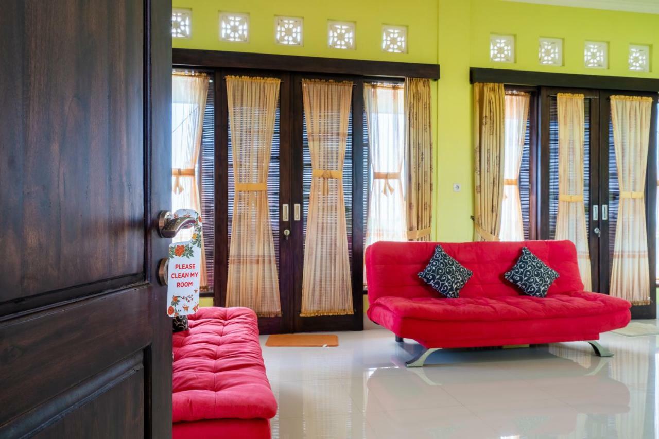 Oyo 922 Pp Dream Guest House Lovina Екстериор снимка
